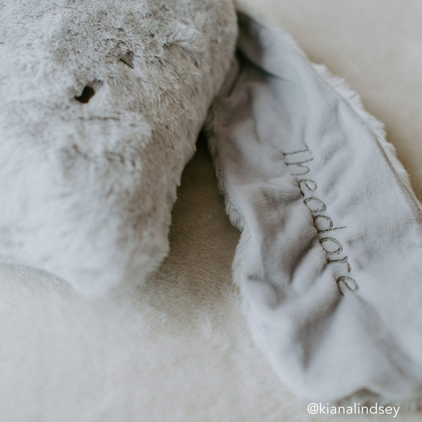 Bloom Tuck Me In Blanket