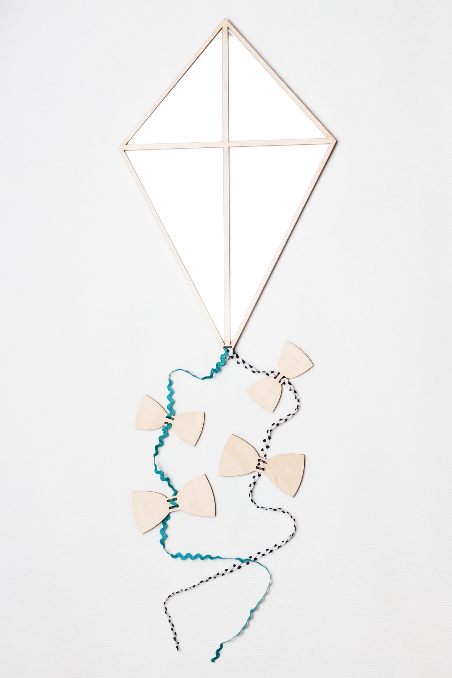Kite Mirror